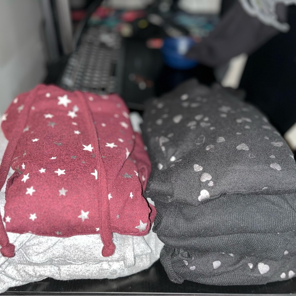 Bundle Lot Of Pullovers